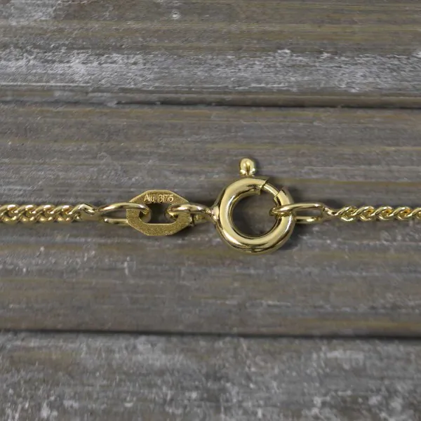 Goldkette als Panzerkette flach in Gelbgold 375 / 9K, 40 cm lang, 1,7 mm breit, Gewicht ca. 3.5 g.