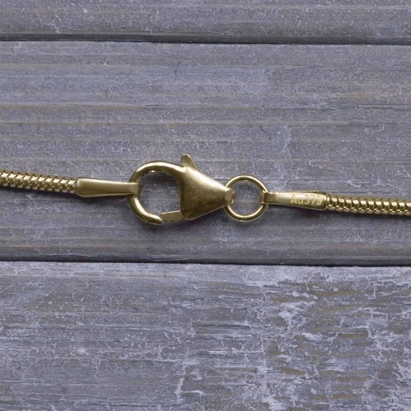Goldkette als Schlangenkette in Gelbgold 375 / 9 Karat, 34 cm lang, 1.2 mm breit, Gewicht ca. 2.7 g.