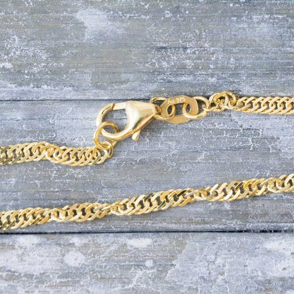 Armband als Singapurkette in Gelbgold 375 / 9K, 18 cm lang, 2.4 mm breit, Gewicht ca. 1.6 g.