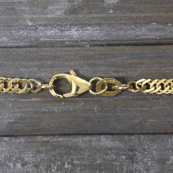 Goldkette als Singapurkette in Gelbgold 375 / 9K, 55 cm lang, 2,9 mm breit, Gewicht ca. 7.1 g.
