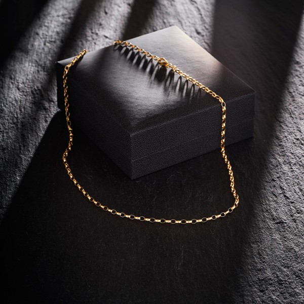 Goldkette als Erbskette in Gelbgold 375 / 9K, 38 cm lang, 2,4 mm breit, Gewicht ca. 3.4 g.