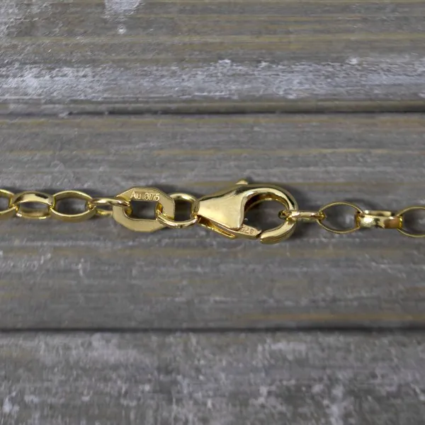 Goldkette als Erbskette in Gelbgold 375 / 9K, 65 cm lang, 2,4 mm breit, Gewicht ca. 5.7 g.