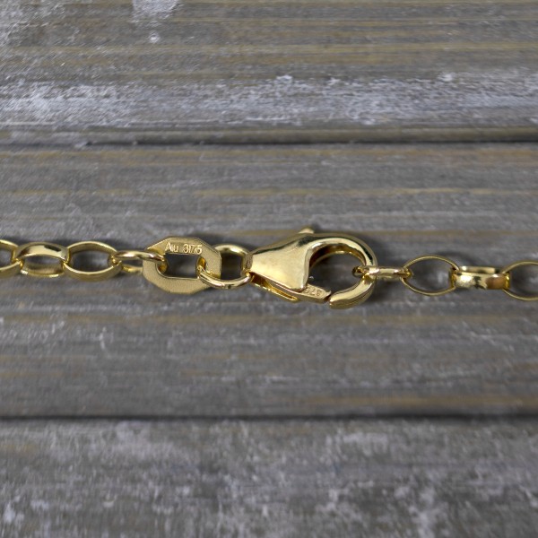 Goldkette als Erbskette in Gelbgold 375 / 9K, 85 cm lang, 2,4 mm breit, Gewicht ca. 7.5 g.