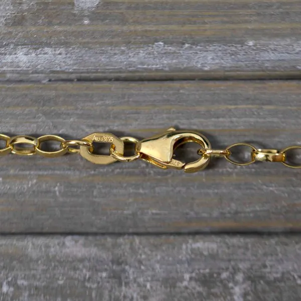 Goldkette als Erbskette in Gelbgold 375 / 9K, 38 cm lang, 2,4 mm breit, Gewicht ca. 3.4 g.