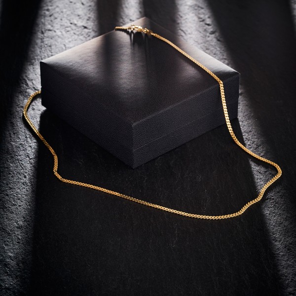 Goldkette als Panzerkette flach 0.8 Höhe in Gelbgold 585 / 14K, 85 cm lang, 2,4 mm breit, Gewicht ca. 13.3 g.