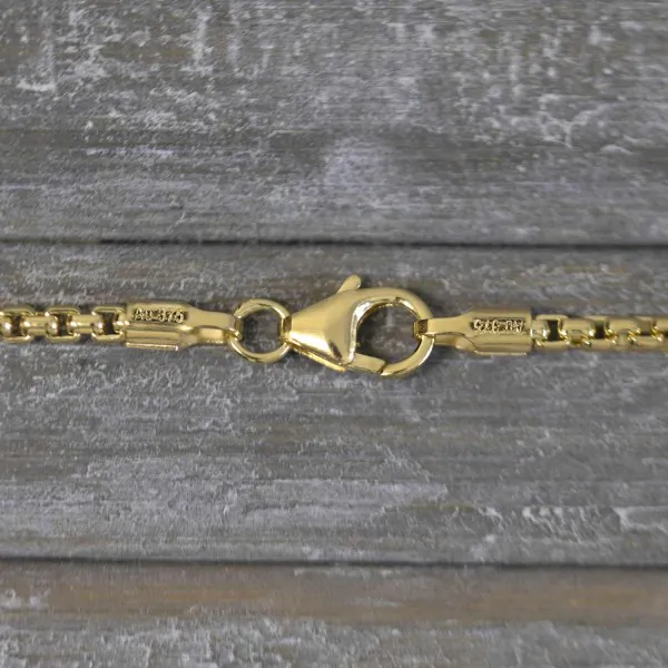 Goldkette als Venezianerkette rund geschlagen in Gelbgold 375 / 9K, 45 cm lang, 2 mm breit, Gewicht ca. 8.9 g.