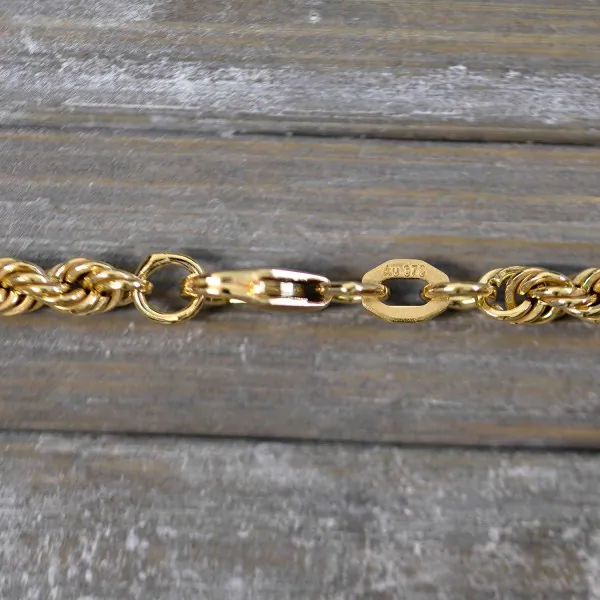 Goldkette als Kordelkette hohl in Gelbgold 375 / 9K, 45 cm lang, 3.3 mm breit, Gewicht ca. 4.5 g.