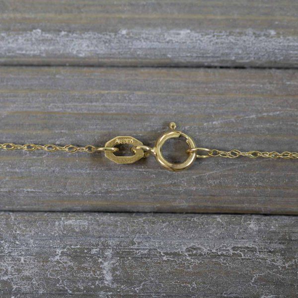 Goldkette als Doppelankerkette in Gelbgold 375 / 9K, 40 cm lang, 1 mm breit, Gewicht ca. 0.6 g.