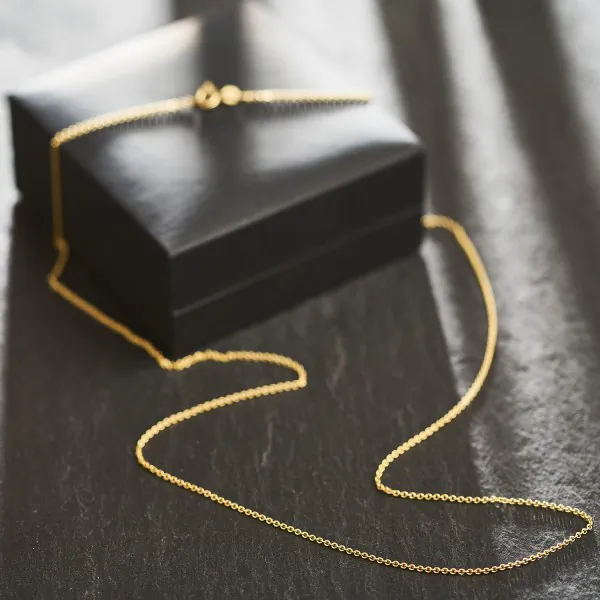 Goldkette als Ankerkette rund in Gelbgold 585 / 14K, 36 cm lang, 1,5 mm breit, Gewicht ca. 2.3 g.