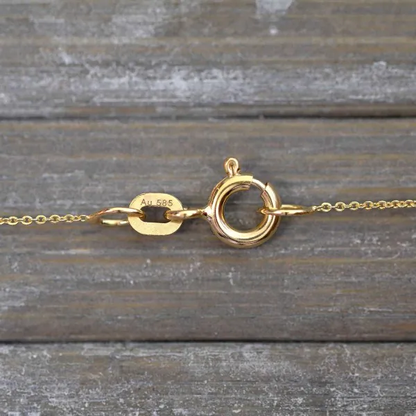 Goldkette als Ankerkette flach in Gelbgold 585 / 14K, 60 cm lang, 0,8 mm breit, Gewicht ca. 1.2 g.