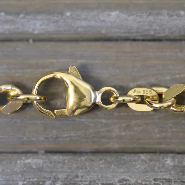 Goldkette als Panzerkette flach in Gelbgold 585 / 14K, 70 cm lang, 4,7 mm breit, Gewicht ca. 41.6 g.