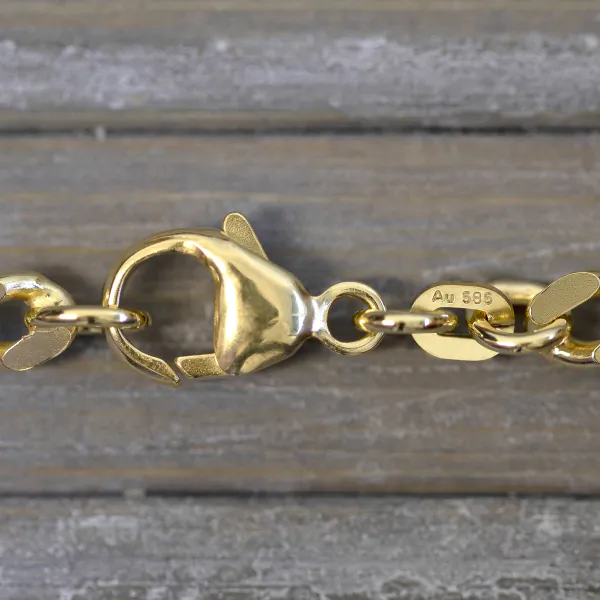 Goldkette als Panzerkette flach in Gelbgold 585 / 14 Karat, 65 cm lang, 4.7 mm breit, Gewicht ca. 38,6 g.