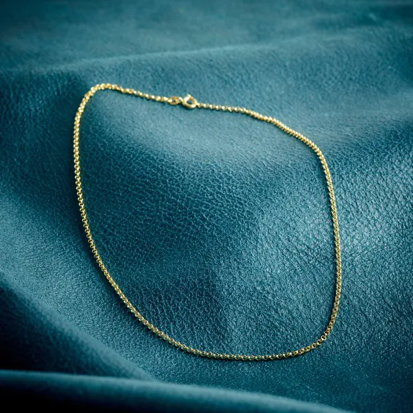 Goldkette als Erbskette in Gelbgold 375 / 9K, 90 cm lang, 2 mm breit, Gewicht ca. 8.4 g.