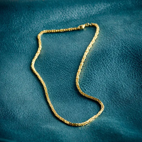 Goldkette als Königskette in Gelbgold 585 / 14K, 90 cm lang, 2,3 mm breit, Gewicht ca. 40.1 g.