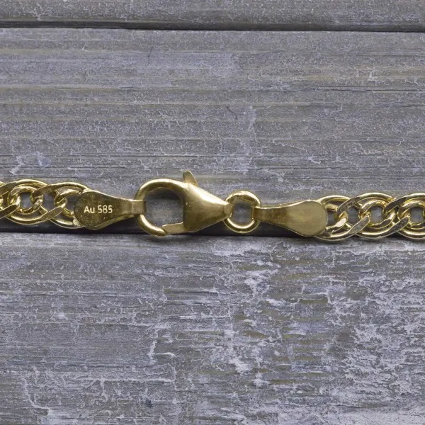 Armband als Zwillingspanzerkette in Gelbgold 585 / 14K, 17 cm lang, 3,9 mm breit, Gewicht ca. 1.9 g.