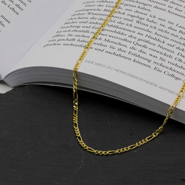 Goldkette als Figarokette diamantiert Gliederung 3+1 in Gelbgold 585 / 14K, 55 cm lang, 2,8 mm breit, Gewicht ca. 11 g.