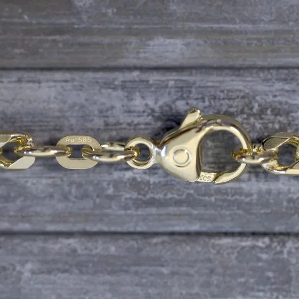 Armband als Figarokette diamantiert in Gelbgold 585 / 14K, 21 cm lang, 5,3 mm breit, Gewicht ca. 13.9 g.