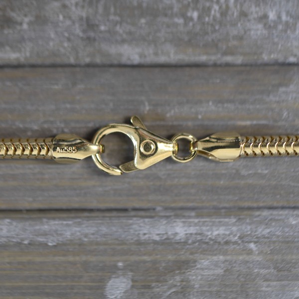Goldkette als Schlangenkette in Gelbgold 585 / 14K, 95 cm lang, 2,4 mm breit, Gewicht ca. 24.7 g.