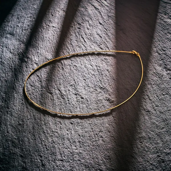 Goldkette als Tondakette in Gelbgold 585 / 14K, 45 cm lang, 1 mm breit, Gewicht ca. 3.9 g.