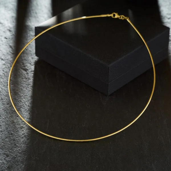 Goldkette als Tondakette in Gelbgold 333 / 8K, 36 cm lang, 1,5 mm breit, Gewicht ca. 6.7 g.