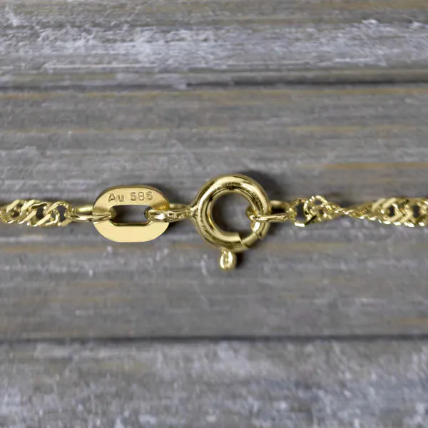 Goldkette als Singapurkette in Gelbgold 585 / 14K, 42 cm lang, 1,8 mm breit, Gewicht ca. 2.4 g.