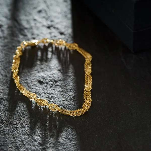 Armband als Singapurkette in Gelbgold 333 / 8 K, 20 cm lang, 3,4mm breit, Gewicht ca. 3.8 g.