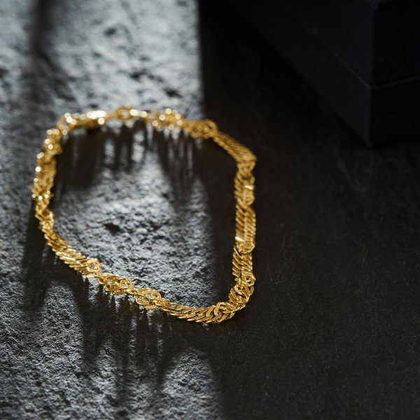 Armband als Singapurkette in Gelbgold 585 / 14 K, 22 cm lang, 3,4mm breit, Gewicht ca. 4.9 g.