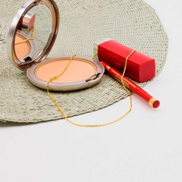 Goldkette als Ankerkette stirnseitig diamantiert in Gelbgold 585 / 14K, 50 cm lang, 1,3 mm breit, Gewicht ca. 4.5 g.