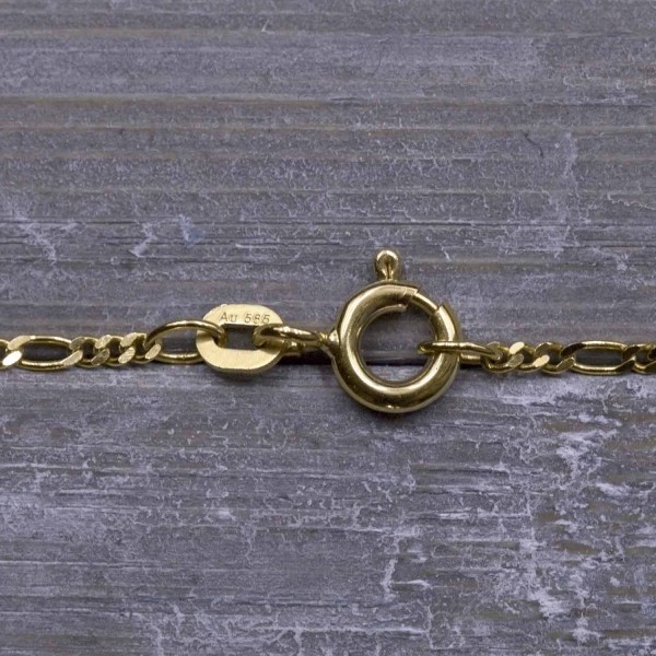 Goldkette als Figarokette diamantiert in Gelbgold 585 / 14K, 38 cm lang, 1,5 mm breit, Gewicht ca. 2 g.