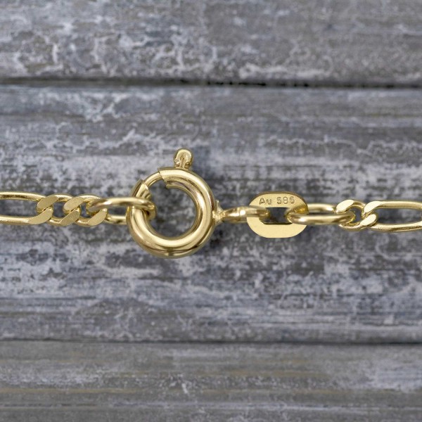 Goldkette als Figarokette diamantiert in Gelbgold 585 / 14K, 80 cm lang, 2,2 mm breit, Gewicht ca. 8.9 g.