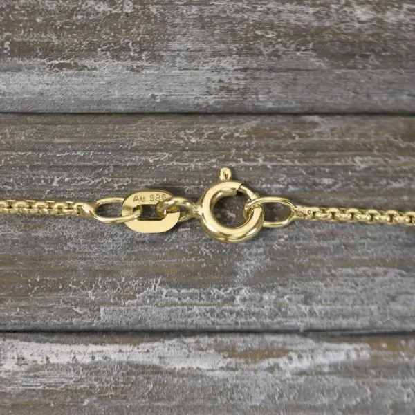 Goldkette als Venezianerkette rund geschlagen in Gelbgold 585 / 14K, 38 cm lang, 1,2 mm breit, Gewicht ca. 3.1 g.