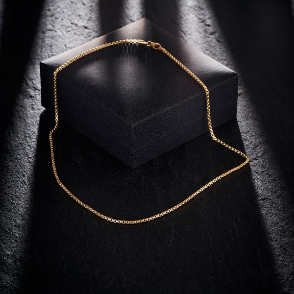 Goldkette als Venezianerkette rund geschlagen in Gelbgold 375 / 9K, 42 cm lang, 2 mm breit, Gewicht ca. 8.3 g.