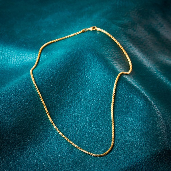 Goldkette als Venezianerkette rund geschlagen in Gelbgold 585 / 14K, 38 cm lang, 2 mm breit, Gewicht ca. 8.9 g.