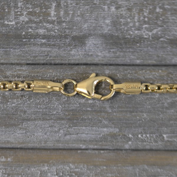 Goldkette als Venezianerkette rund geschlagen in Gelbgold 585 / 14K, 85 cm lang, 2 mm breit, Gewicht ca. 19.8 g.