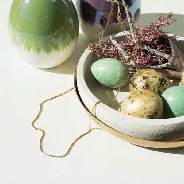 Goldkette als Venezianerkette in Gelbgold 585 / 14K, 36 cm lang, 0,9 mm breit, Gewicht ca. 2.3 g.