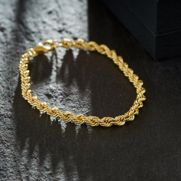 Armband als Kordelkette hohl in Gelbgold 585 / 14K, 19 cm lang, 4,4 mm breit, Gewicht ca. 5.6 g.