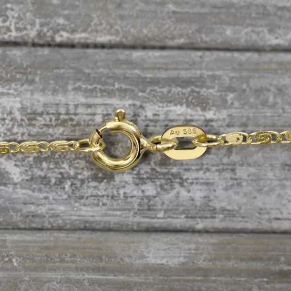 Goldkette als S-Panzerkette in Gelbgold 585 / 14K, 45 cm lang, 1,3 mm breit, Gewicht ca. 2.2 g.