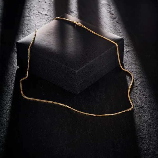 Goldkette als Bingokette in Gelbgold 750 / 18K, 45 cm lang, 1,3 mm breit, Gewicht ca. 5.7 g.