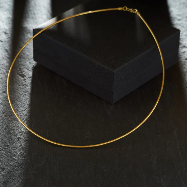Goldkette als Tondakette in Gelbgold 375 / 9K, 42 cm lang, 1,5 mm breit, Gewicht ca. 7.9 g.