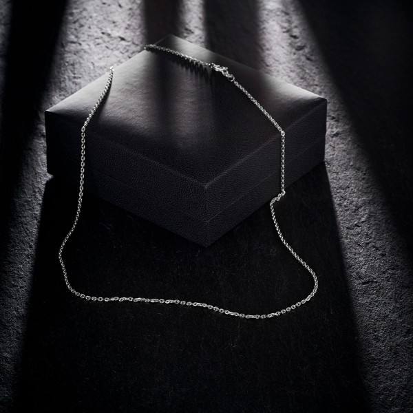 Goldkette als Ankerkette diamantiert in Weißgold 585 / 14K, 50 cm lang, 1,7 mm breit, Gewicht ca. 5.4 g.