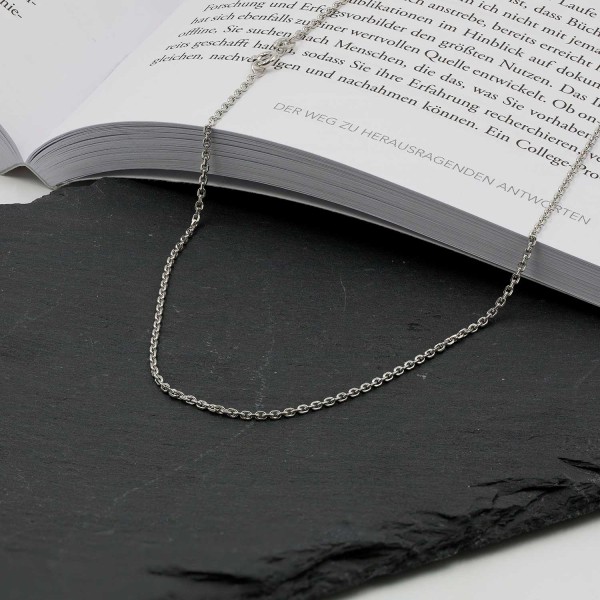 Goldkette als Ankerkette diamantiert in Weißgold 585 / 14K, 50 cm lang, 1,7 mm breit, Gewicht ca. 5.4 g.