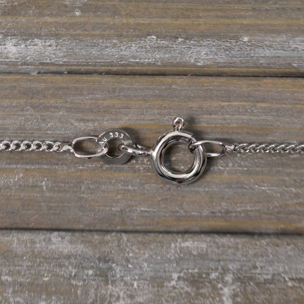 Goldkette als Panzerkette flach in Weißgold 333 / 8K, 36 cm lang, 1,4 mm breit, Gewicht ca. 2.2 g.