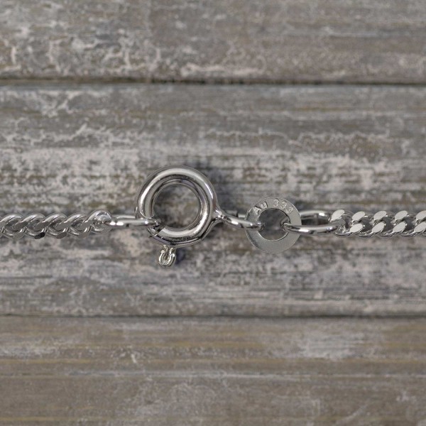 Goldkette als Panzerkette flach in Weißgold 333 / 8K, 55 cm lang, 2,1 mm breit, Gewicht ca. 7.1 g.