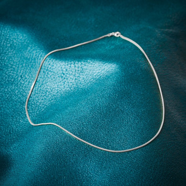 Goldkette als Bingokette in Weißgold 585 / 14K, 55 cm lang, 1,1 mm breit, Gewicht ca. 4.3 g.