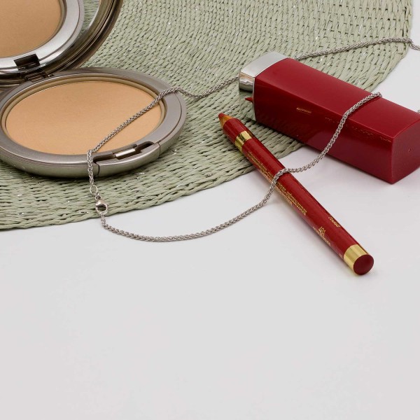 Goldkette als Zopfkette in Weißgold 750 / 18K, 45 cm lang, 1,7 mm breit, Gewicht ca. 6.4 g.