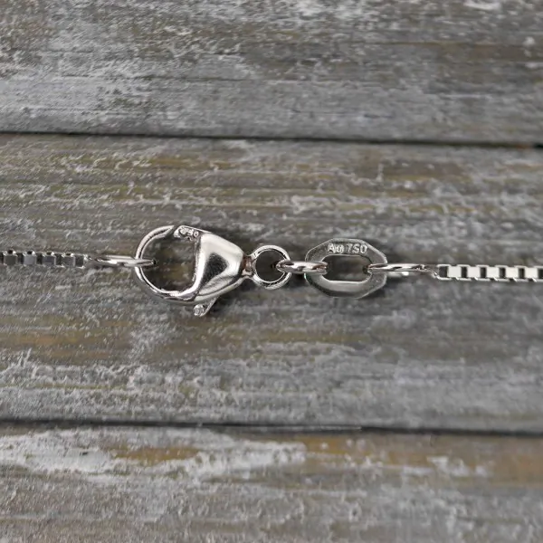 Goldkette als Venezianerkette in Weißgold 750 / 18K, 34 cm lang, 0,9 mm breit, Gewicht ca. 3 g.