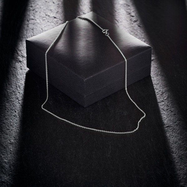 Goldkette als Ankerkette rund Weißgold 585 / 14K, 40 cm lang, 1,3 mm breit, Gewicht ca. 2.5 g.