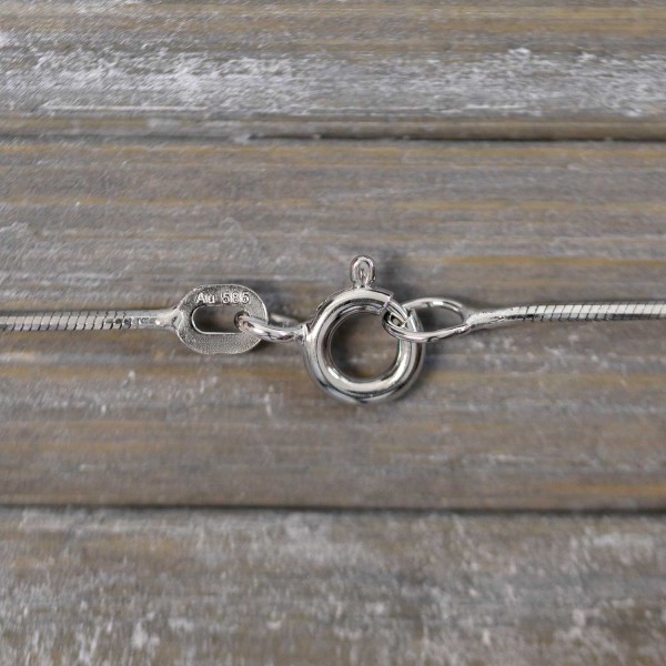 Goldkette als Schlangenkette diamantiert Weißgold 585 / 14K, 45 cm lang, 0,8 mm breit, Gewicht ca. 3.1 g.