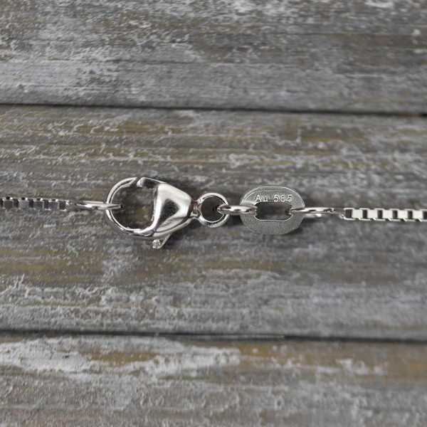 Goldkette als Venezianerkette in Weißgold 585 / 14K, 36 cm lang, 0,9 mm breit, Gewicht ca. 2.9 g.