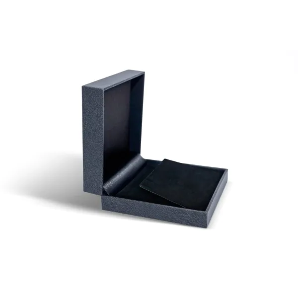 Goldkette als Ankerkette diamantiert in Gelbgold 585 / 14K, 40 cm lang, 3 mm breit, Gewicht ca. 18.9 g.